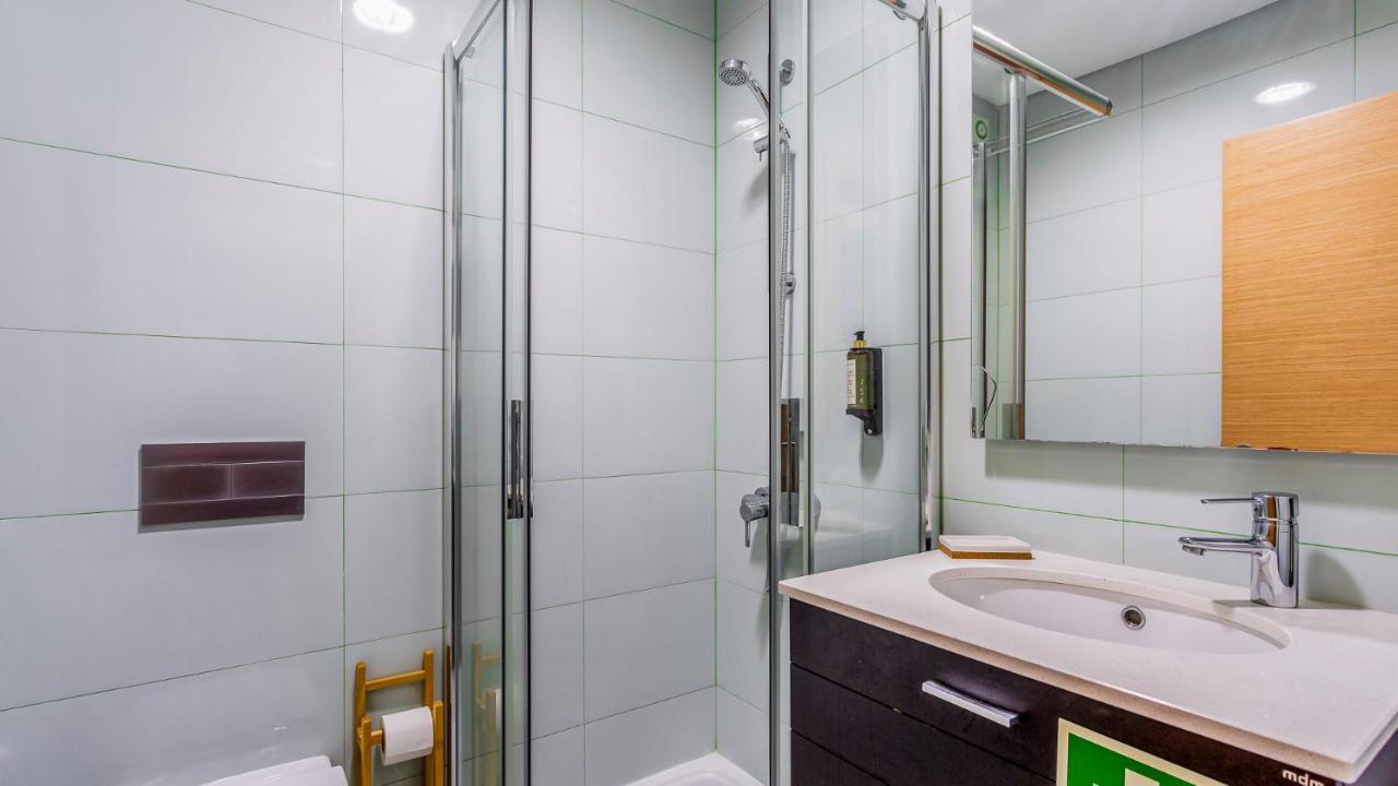 Luminous 2 Bdr Apartment W/Pool By Lovelystay Albufeira Kültér fotó